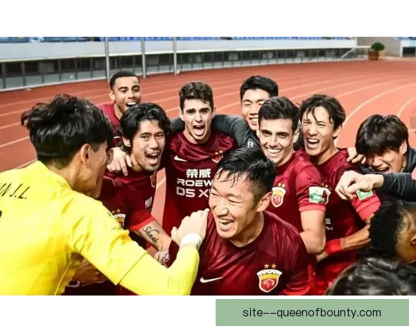 亚冠焦点对决前瞻两队近期状态与战术实力全面评估关键球员走势解析